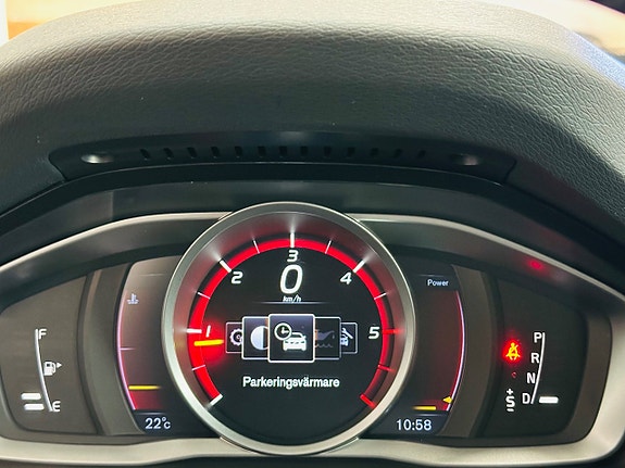 Volvo V70 22 of 24