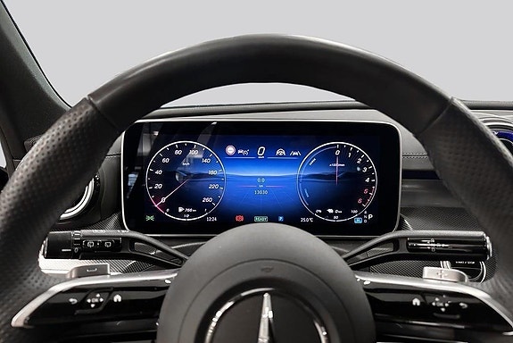 Mercedes-Benz C300 d 10 of 20