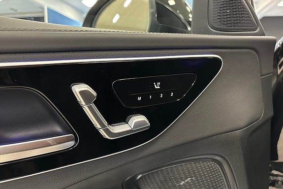 Mercedes-Benz C300 d 18 of 20