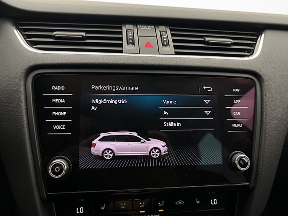 Skoda Octavia 25 of 30