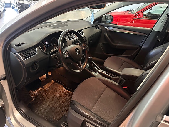 Skoda Octavia 4 of 5