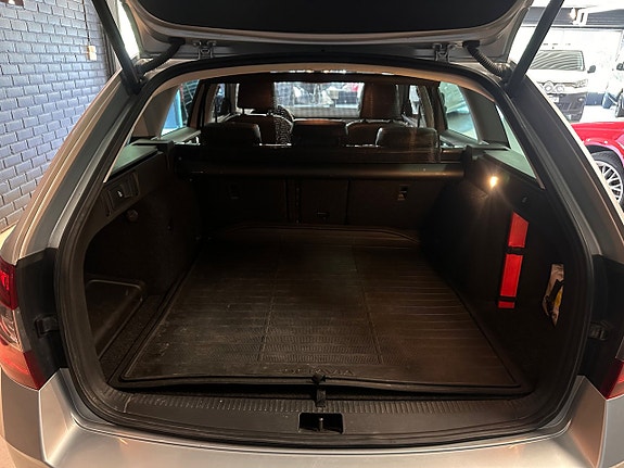 Skoda Octavia 6 of 6