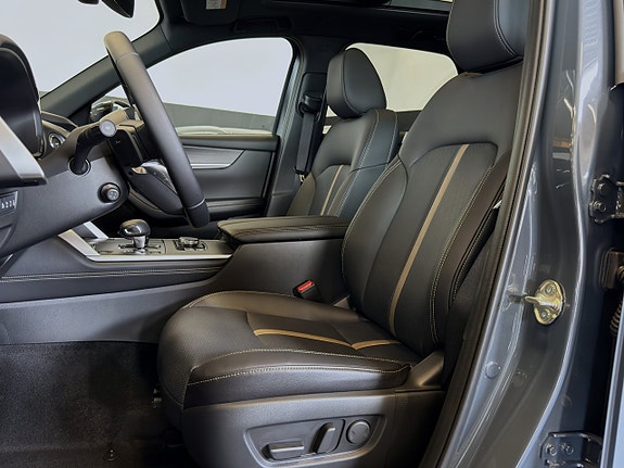 Mazda CX-60 9 of 22