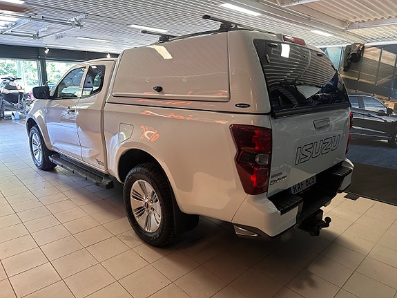 Isuzu D-max 3 of 5