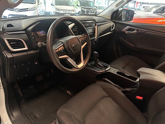 Isuzu D-max 7 of 7
