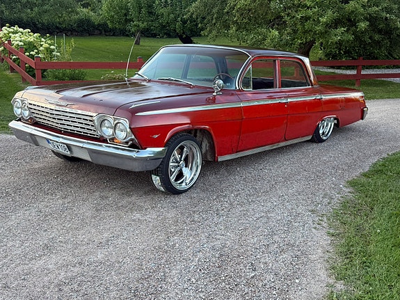 Chevrolet Impala 5 of 5