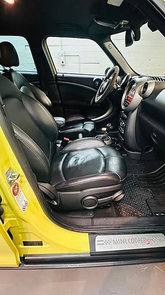 MINI Countryman Cooper S 11 of 15