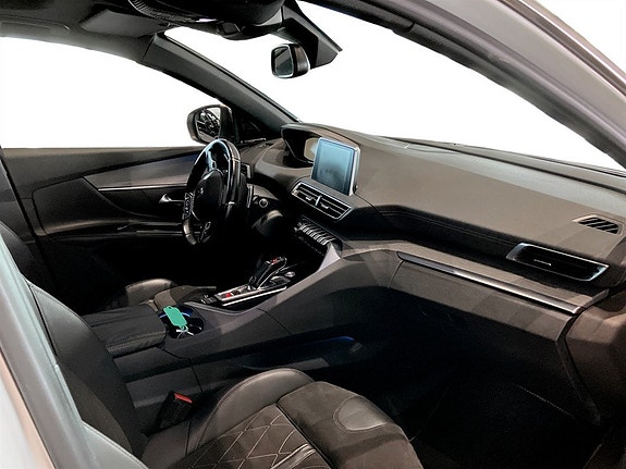 Peugeot 5008 11 of 15