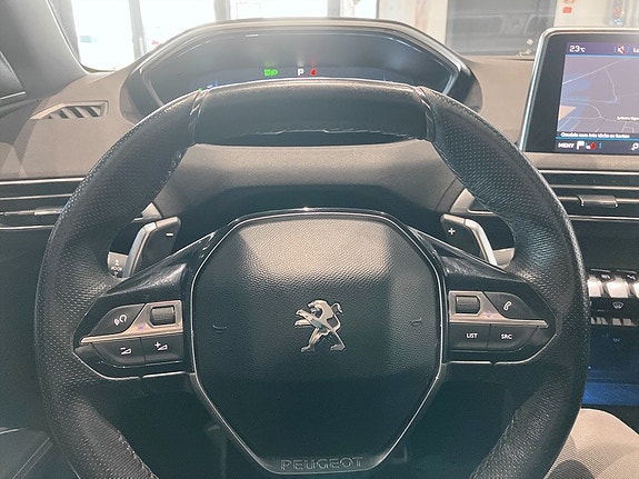 Peugeot 5008 7 of 15