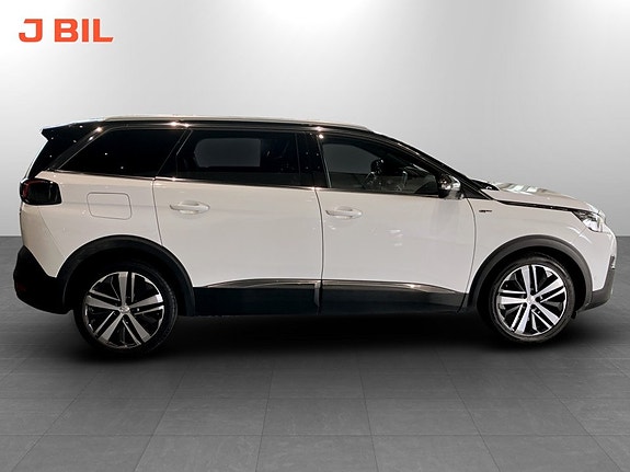 Peugeot 5008 13 of 15
