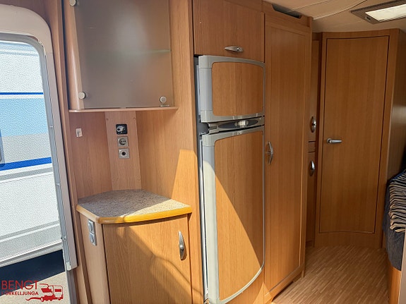 Knaus ROYALE 560 15 of 21