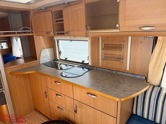 Knaus ROYALE 560 12 of 21