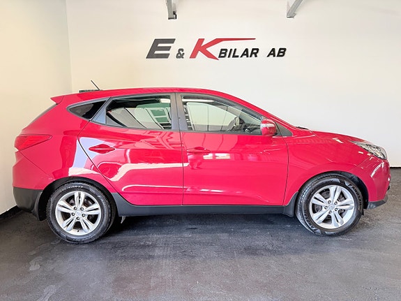 Hyundai ix35 2 of 5