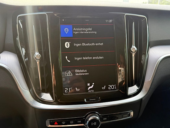 Volvo V60 14 of 23