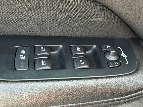 Volvo V60 20 of 23