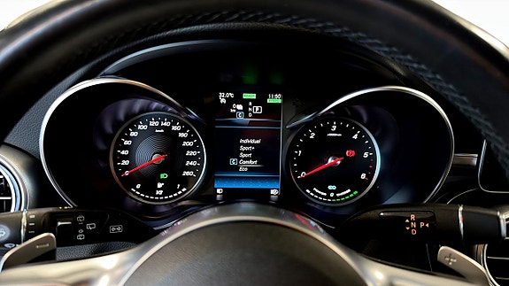 Mercedes-Benz C300 de 16 of 22