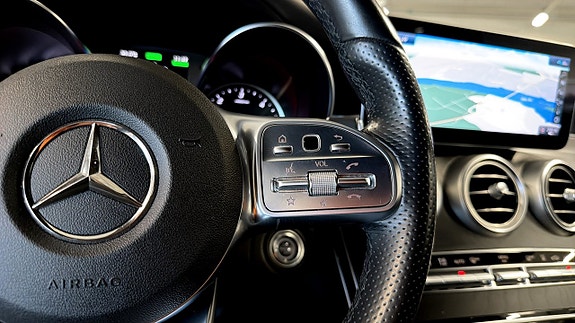 Mercedes-Benz C300 de 14 of 22