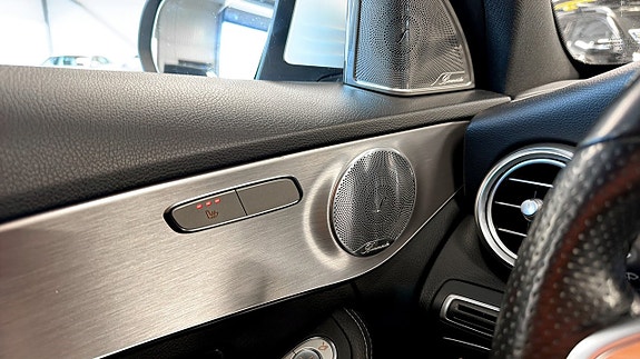 Mercedes-Benz C300 de 11 of 22