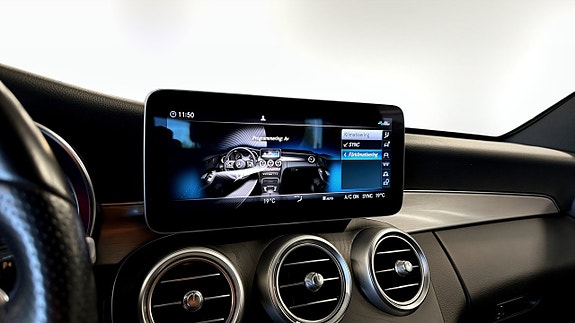 Mercedes-Benz C300 de 18 of 22