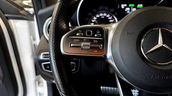 Mercedes-Benz C300 de 13 of 22
