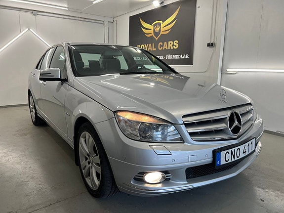 Mercedes-Benz C180 2 of 22