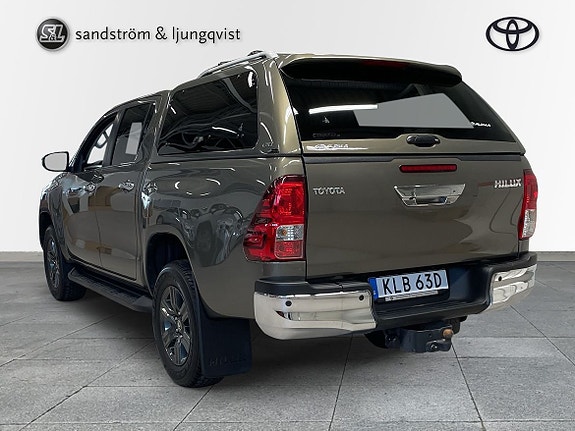 Toyota HiLux 5 of 5