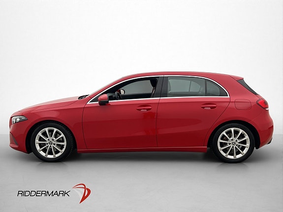 Mercedes-Benz A200 4 of 5