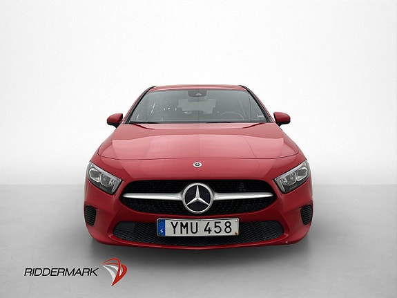 Mercedes-Benz A200 2 of 5