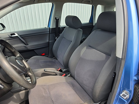 Volkswagen Polo 8 of 8