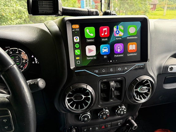 Jeep Wrangler Unlimited 10 of 14