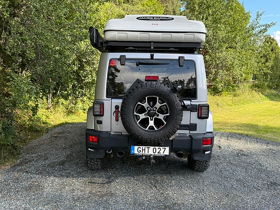 Jeep Wrangler Unlimited 5 of 5