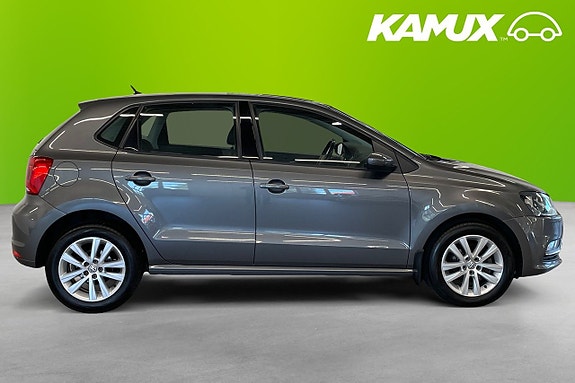 Volkswagen Polo 2 of 5