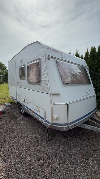 Dethleffs Camper 420 T 5 of 12