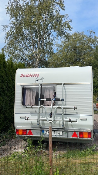 Dethleffs Camper 420 T 3 of 12