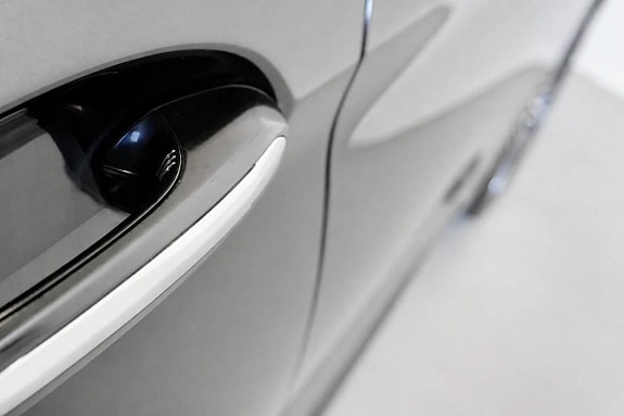 BMW 540d 3 of 5