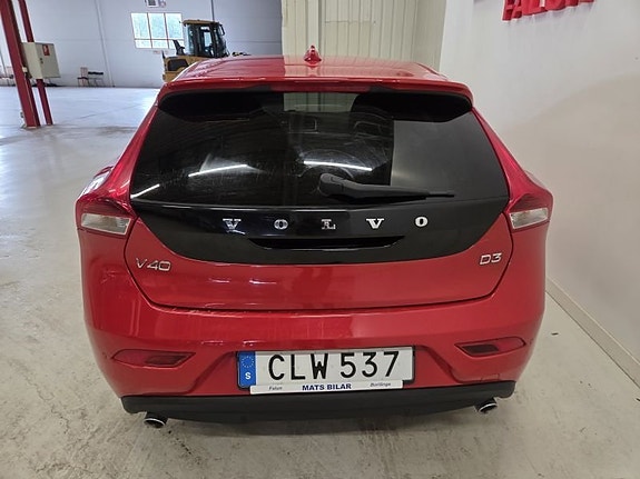 Volvo V40 7 of 10