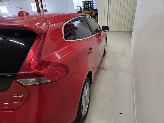 Volvo V40 6 of 10
