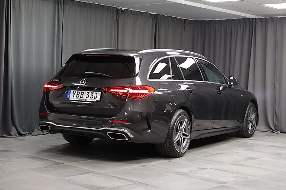 Mercedes-Benz C300 e 2 of 5