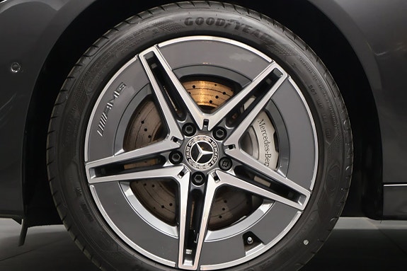 Mercedes-Benz C300 e 6 of 26
