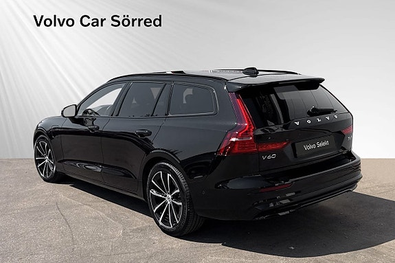 Volvo V60 4 of 5