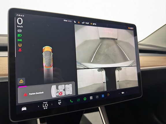 Tesla Model 3 15 of 30