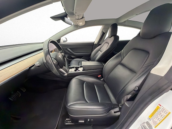 Tesla Model 3 12 of 30