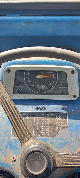 Ford 2000 6 of 10