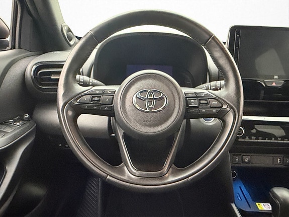 Toyota Yaris Cross 14 of 30