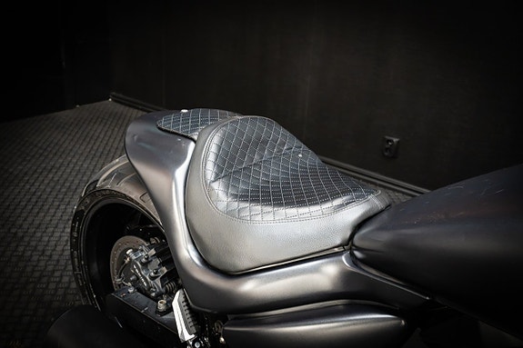 Suzuki M1800R Intruder VZR1800 12 of 12