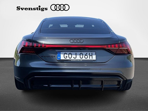 Audi e-tron GT 7 of 17