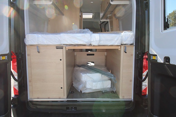 Sunlight Cliff 4X4 Greentrek 590 Green Trek 165 hk Solpanel 180 ah Lithium 4 of 17