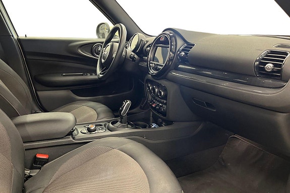 MINI Clubman Cooper 21 of 26