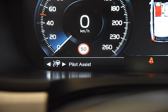 Volvo V90 21 of 26