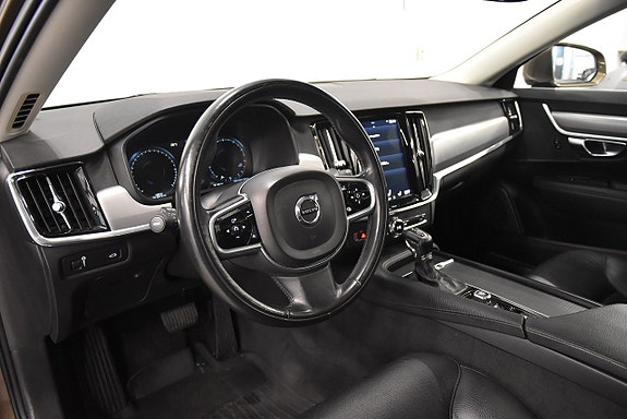 Volvo V90 9 of 26